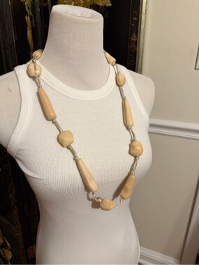 Rare hard to find vintage signed Gerda Monies statement necklace